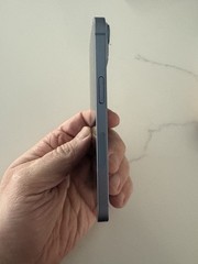 New Insurance Replacement Apple iPhone Blue Bar Style Smartphone