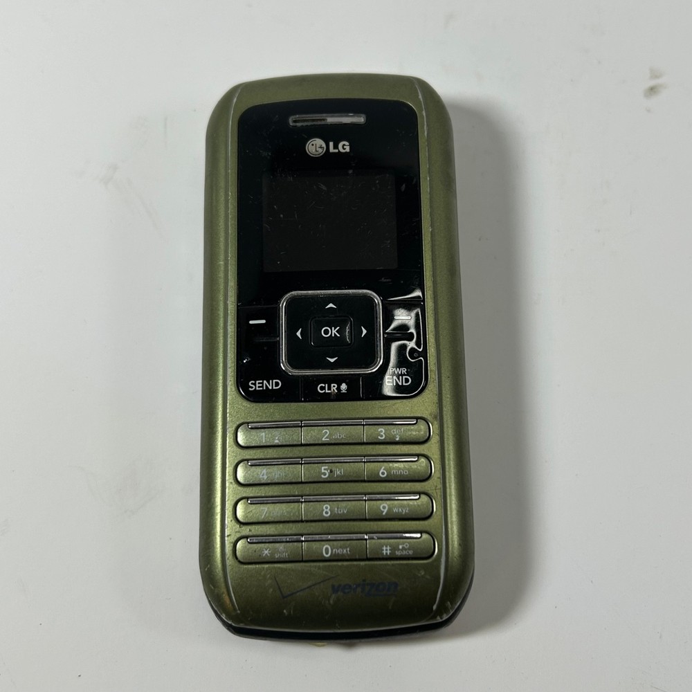 LG enV VX9900 – Green and Black ( Verizon ) Flip Keyboard Phone -Very Rare Color