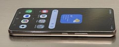 Samsung Galaxy S22 5G SM-S901U 128GB Gold (AT&T) Smartphone…..