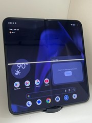 Google Pixel 9 Pro Fold 256GB Obsidian Black | Unlocked | LCD Issue