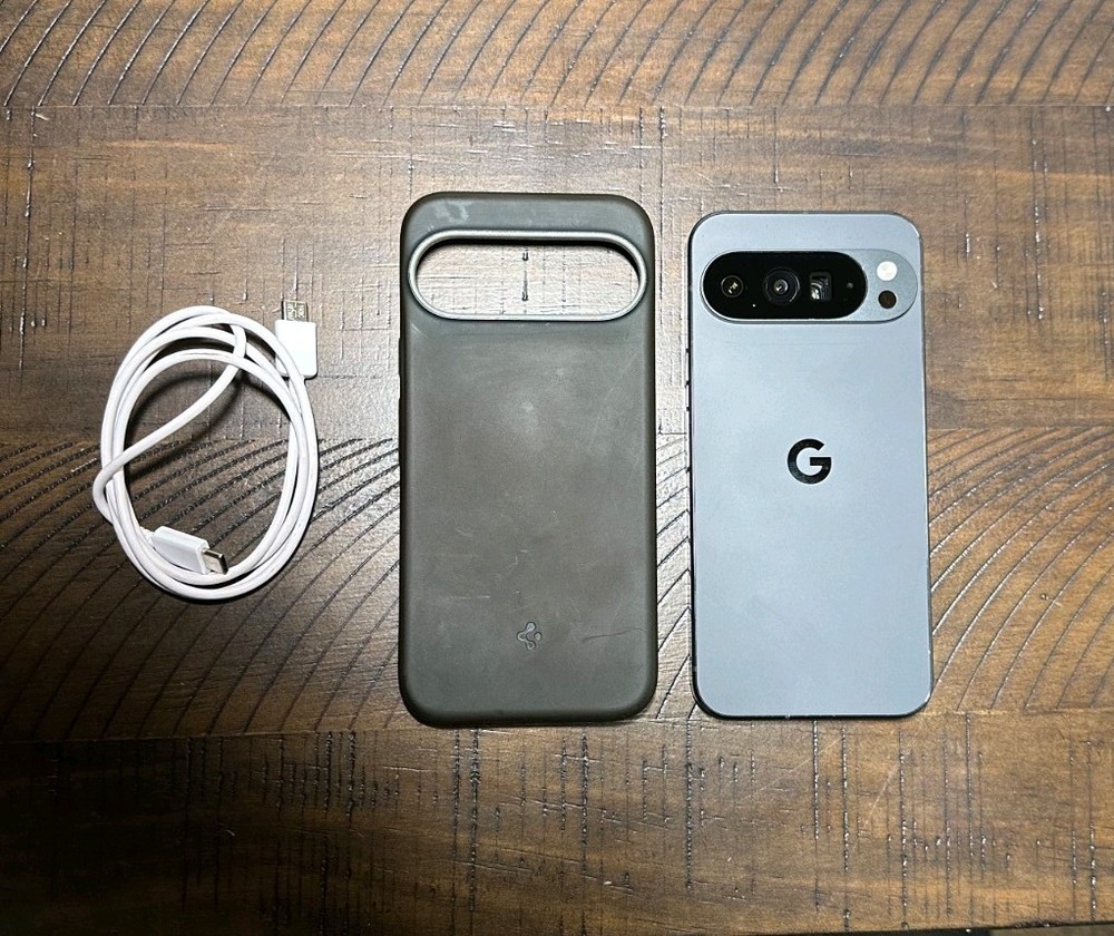 Google Pixel 10 Pro XL Smartphone 256GB, Obsidian, Unlocked