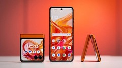 Motorola razr Orange Flip Foldable Smartphone