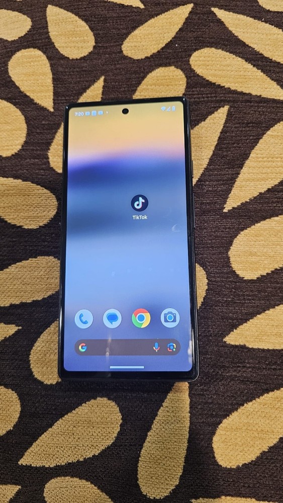 Google Pixel 6a – 128 GB – Gray (Unlocked)