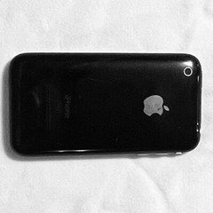 Apple iPhone – 16 GB – Black
