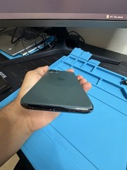 Apple iPhone 11 Pro Max 64GB Locked