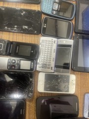 Lot of 31 smartphones – sold for parts or repair