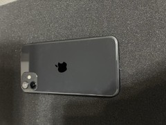 Apple iPhone 11 64GB Black Unlocked 84% Battery Health Works Great