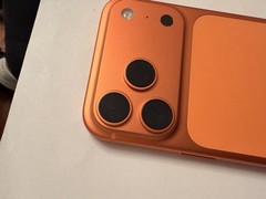 Apple iPhone 17 Pro Max – 512 GB – Cosmic Orange (Verizon) -A3257