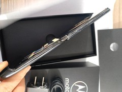Motorola Moto Razr (2019) 128GB ( Factory Unlocked) – Noir Black ESIM