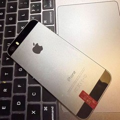 Apple iPhone 5s 16GB-32GB-64GB Unlocked With Fingerprint