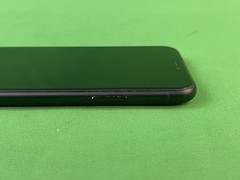 Apple iPhone XR 64GB Unlocked Black A1984 | 82% BH | LCD Line