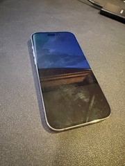 iPhone 14 Pro 256GB Purple Verizon CRACKED BACK WORKS FINE 81% BH