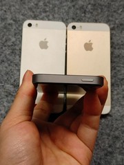 Apple iPhone 5s 16/32/64GB Gray/Silver/Gold Factory UNLOCKED any carrier 90%N ew
