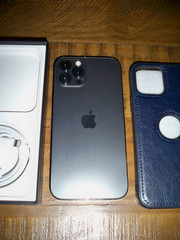 Apple iPhone 12 Pro 128 GB Graphite AT&T T-Mobile Verizon Unlocked A2341 Bundle