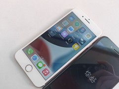 Apple iPhone 7 (Unlocked) 32GB/128GB/256GB Smartphone All Colors Good working