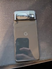 Google Pixel 8 – 128 GB – Obsidian (Unlocked)