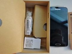Boxed – Samsung Galaxy S5 Unlocked 4G 5.1″ 16MP HDR Good Smartphone