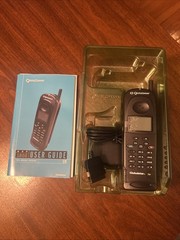 Qualcomm GSP-1600 Globalstar Tri-Mode Satellite Cellular Mobile Phone No Battery