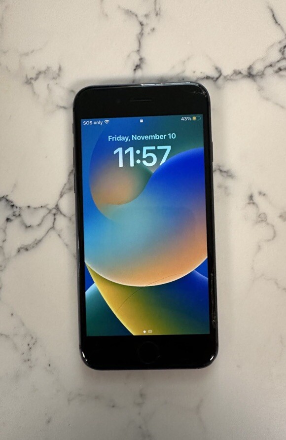Apple iPhone 8 – 64GB – Space Gray (T-Mobile) A1905 (GSM)