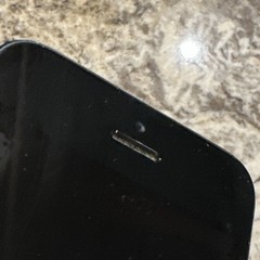 iPhone 5 (Screen Locked )