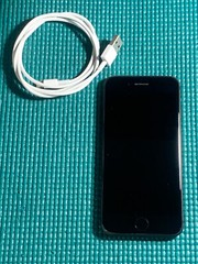 Apple iPhone 8 64GB Unlocked Smartphone Space Gray A1905 (GSM)