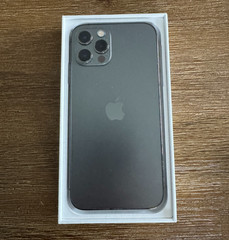 Apple iPhone 12 Pro – 128 GB – Graphite (Unlocked) (CA) – not in original box