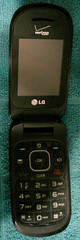LG F200 1110 Verizon Cellphone