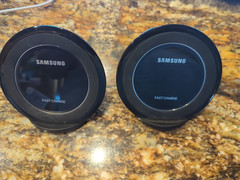 Samsung Galaxy S22 Ultra SM-S908U Xfinity Locked 128GB w/ chargers bundle