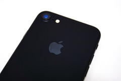 Apple iPhone 7 32GB Black Factory Unlocked A1660 Smartphone 100% Battery Health