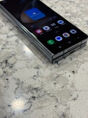 Samsung Z Fold 4 SM-F396U (Unlocked) 256GB Gray Green – Excellent A Condition