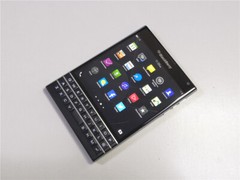Original BlackBerry Passport Q30 (SQW100-1) 32GB+3GB 13.0MP Unlocked Smartphone