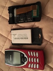 NOKIA 8210 WITH DUAL SIM STAND
