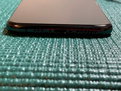 Apple iPhone XS – 64GB – Space Gray (Unlocked) A1920 (CDMA + GSM)