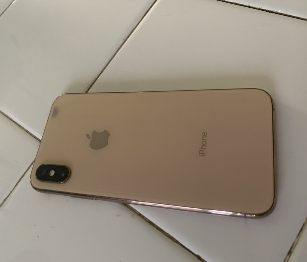 Apple iPhone XS 64GB Gold Unlocked iOS Smartphone 12MP Camera Slate