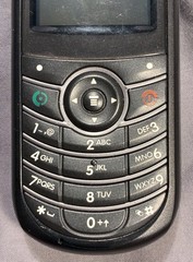 Motorola C139 Cell Phone w/ Two Chargers for Parts/Repair NOT WORKING AS-IS ONLY