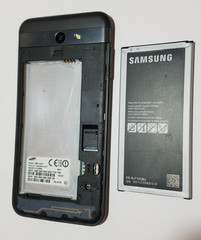 Rare 4G LTE Boost Mobile Prepaid Samsung Galaxy J7 PERX SM-J727P Cell Phone