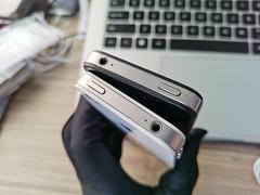 Apple iPhone 4 UNLOCKED White/Black 8/16/32GB 3G Usedphone Free Shipping