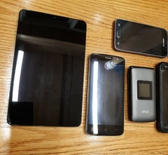 Lot of 10 pcs Assorted Smart Phone Cell Phones Tablets Samsung Parts/Repair