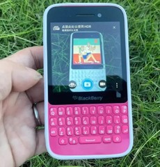 BlackBerry Q5 Unlocked 4G LTE WiFi 8GB 5MP Unlocked Keyboard Smartphone