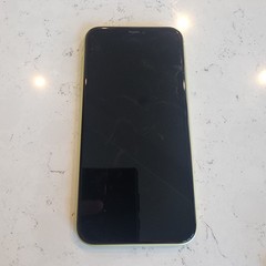 Apple iPhone 11 – 128 GB – Yellow (Unlocked) Clean Esn