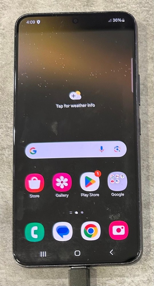 Samsung Galaxy S22 5G 128GB Black – UNLOCKED