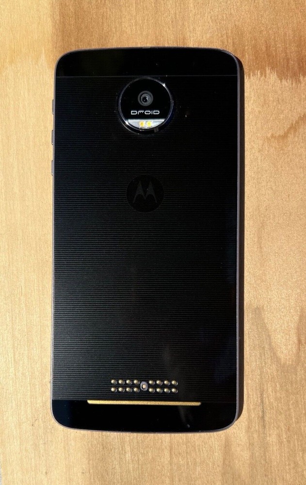 Motorola Moto Z Droid – 32GB – Black/Lunar Grey (Verizon) Smartphone