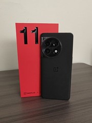 OnePlus 11 5G 16GB/256GB Black Unlocked OxygenOS