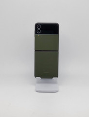 Samsung Galaxy Z Flip4 – 256 GB – Graphite (Unlocked) *PLEASE READ*