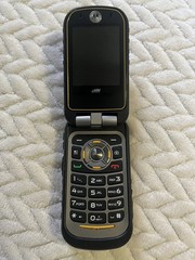 Motorola Brute i686- Gray and Black ( Nextel ) Rare Cellular Flip Phone