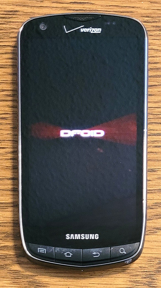 Samsung Droid Charge SCH-I510 – Gray ( Verizon ) 4G Android Smartphone – No Back