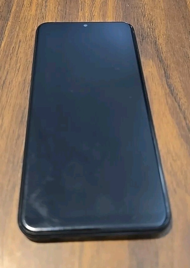 Samsung A10e 32G Phone Used With T-Mobile