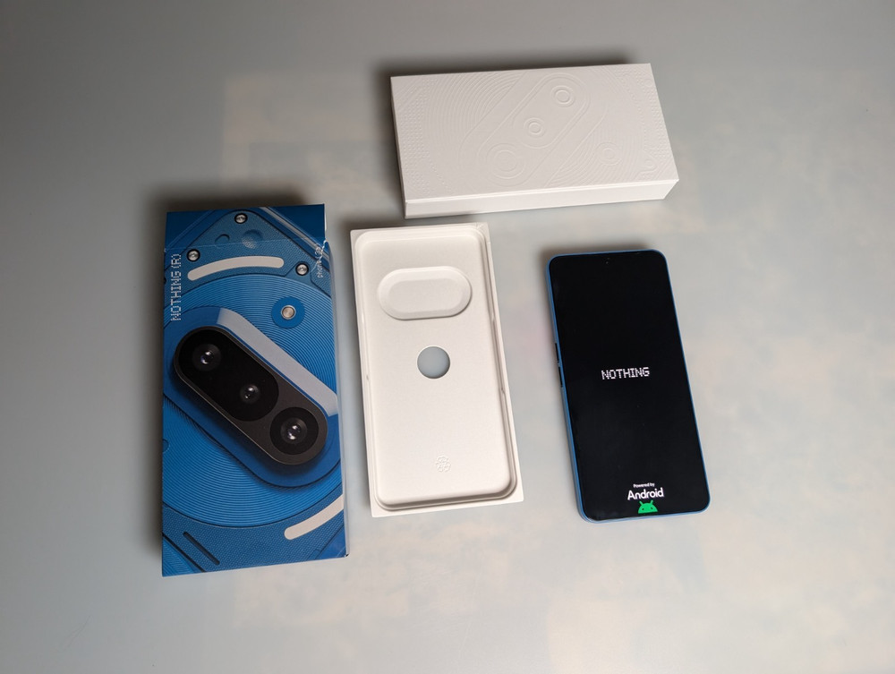 Nothing Phone (3a) 256GB 12GB RAM Blue Unlocked 50MP w/ Box