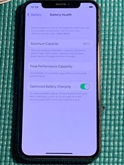 Apple iPhone X – 256GB – Space Gray (Unlocked) A1865 (CDMA + GSM)