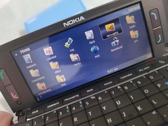 Nokia E Series E90 Communicator ,3G , Symbian , Business Foldable Keyboard